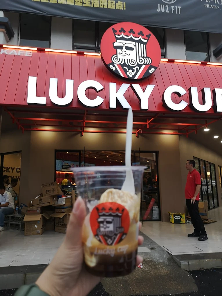 Lucky Cup