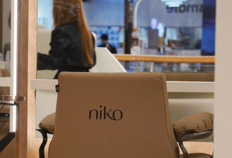 Niko Head Spa 染发烫发如何沟通？6步从发质、造型目标与预算出发，了解六家门店并安排预约